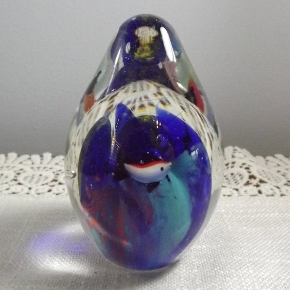 Vintage Aquarium Art Glass Paperweight - Picture 6 of 8